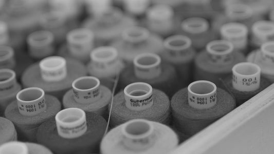 VALOTI Classic Cotton Shirt – Forest Green